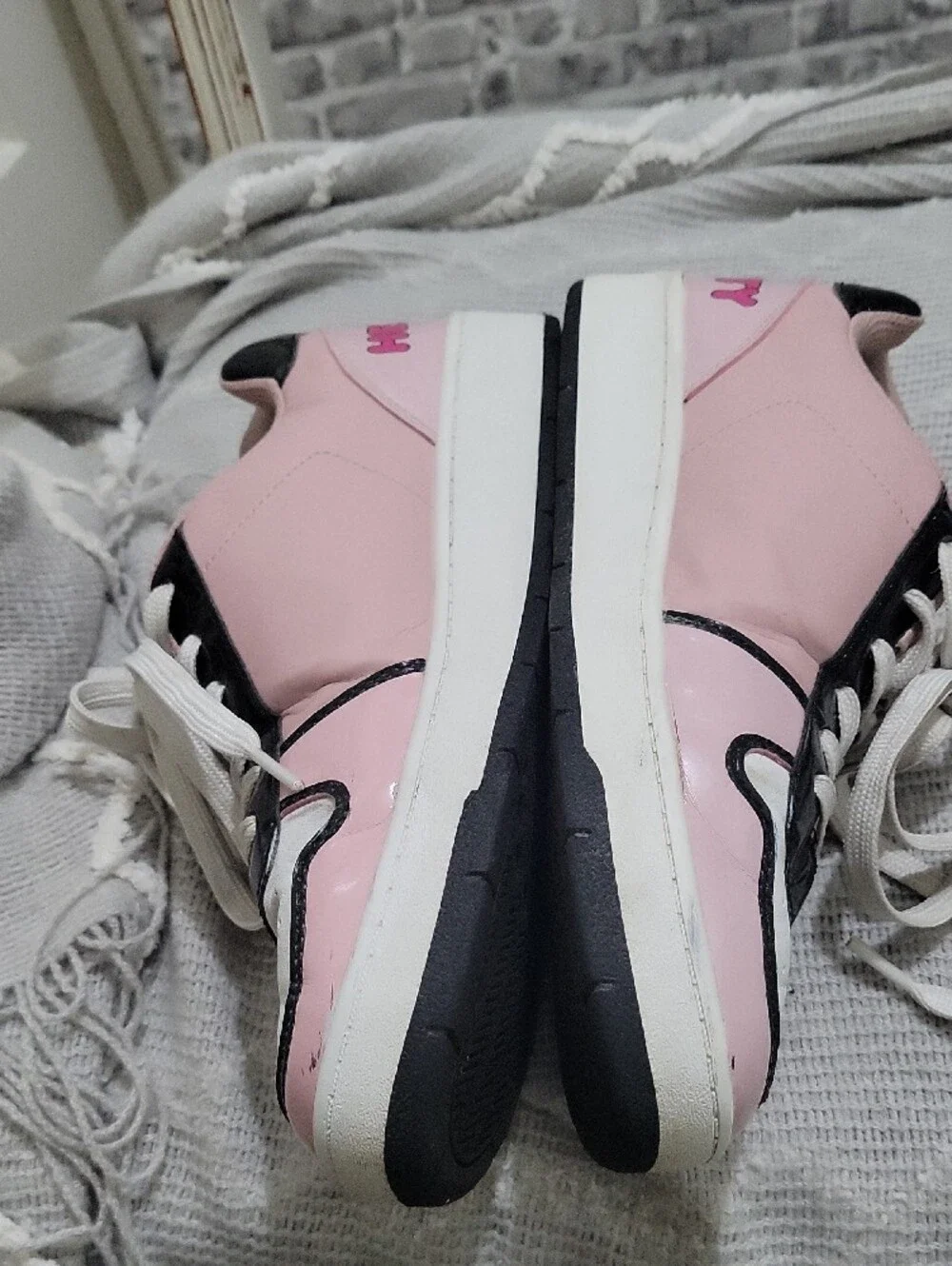 Hello Kitty Pink, White, Black Low-Top Sneakers Women's Size 10